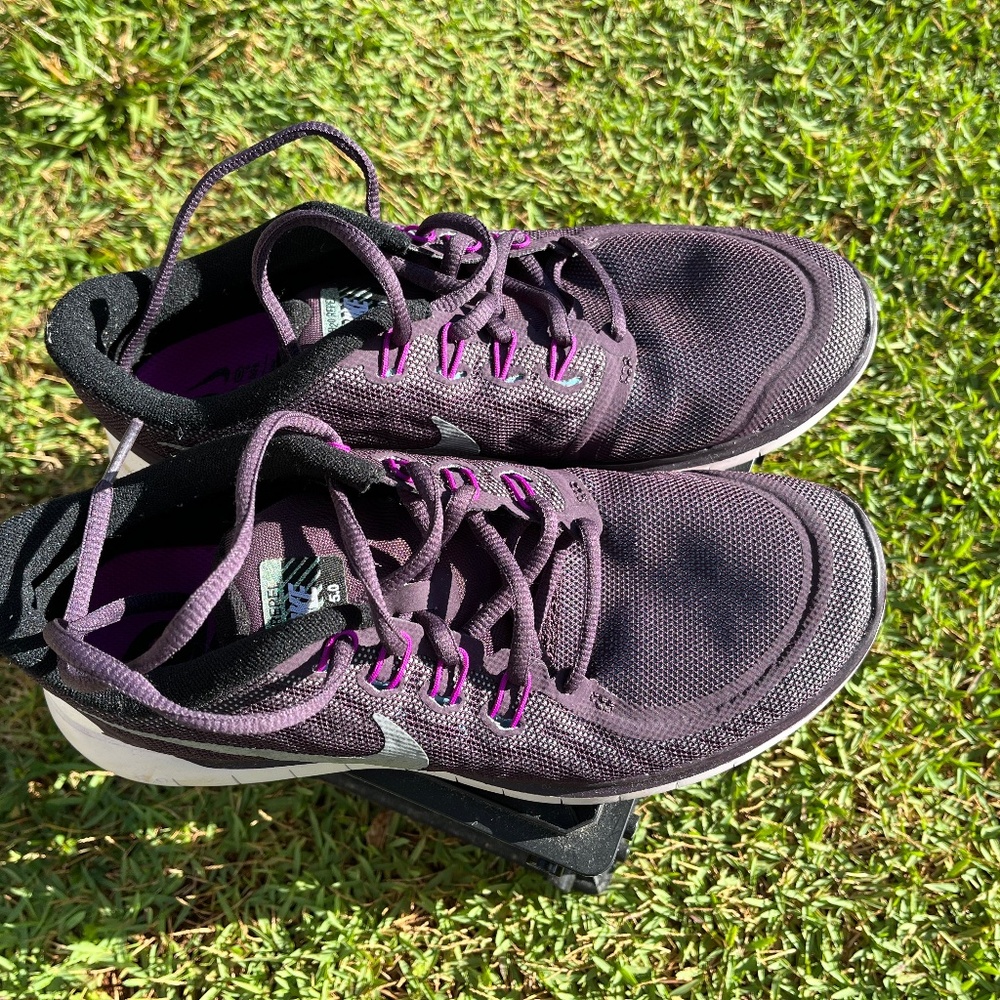 Nike Women's Athletic Shoes - Black and Purple